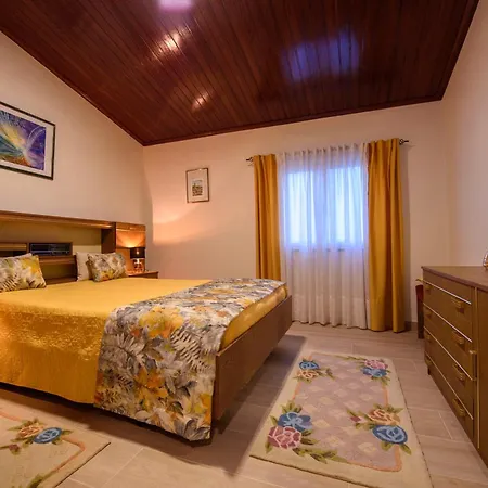 Appartement Casa Rigor à Rio Caldo Extérieur photo